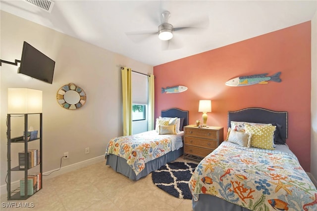 bedroom with ceiling fan