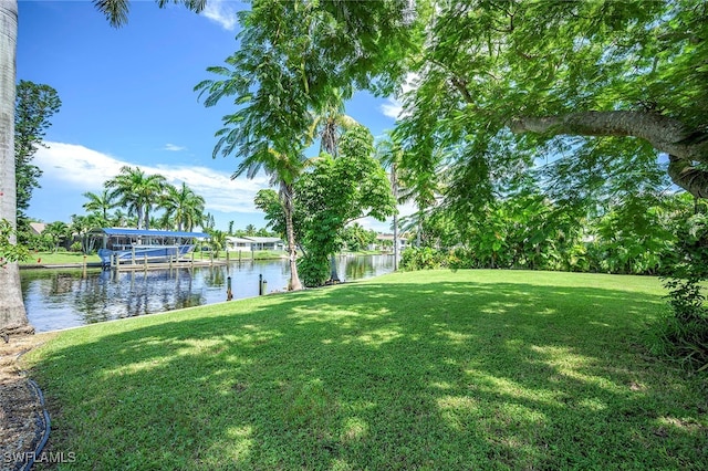 view of yard with a water view