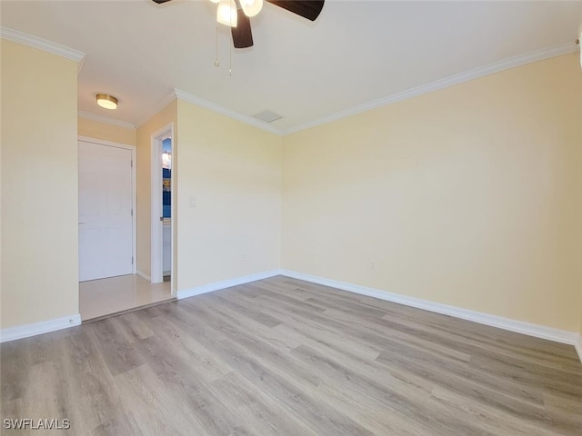 unfurnished room with light wood-type flooring, ceiling fan, and ornamental molding