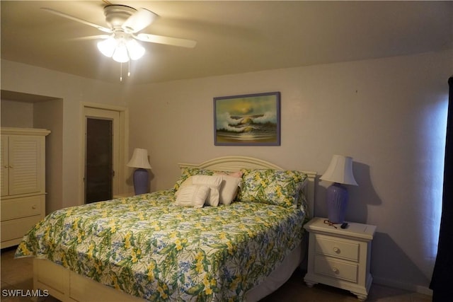 bedroom featuring ceiling fan