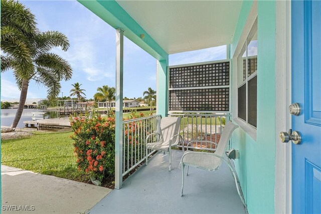 balcony with a porch