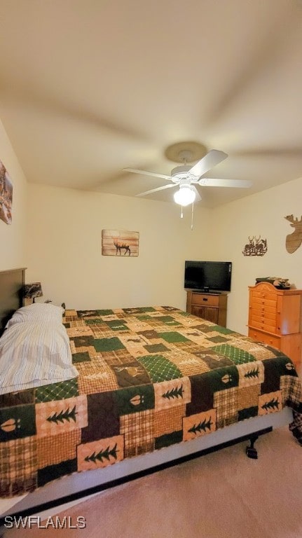 bedroom featuring carpet and ceiling fan