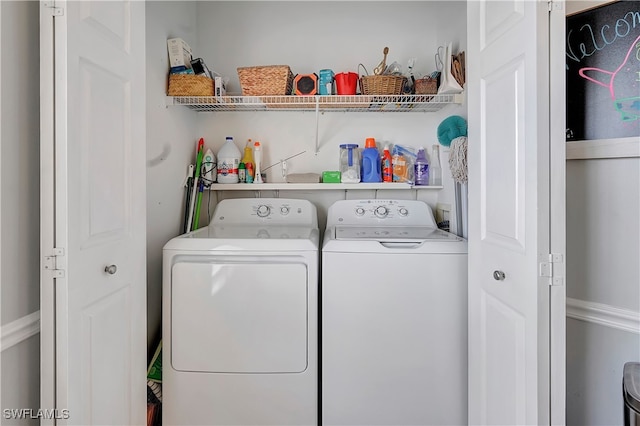 laundry room featuring independent washer and dryer