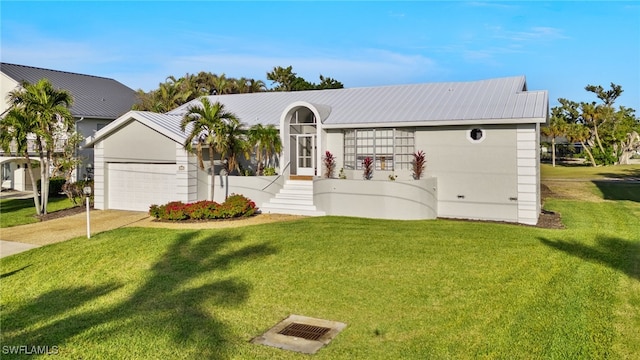 single story home with a front yard