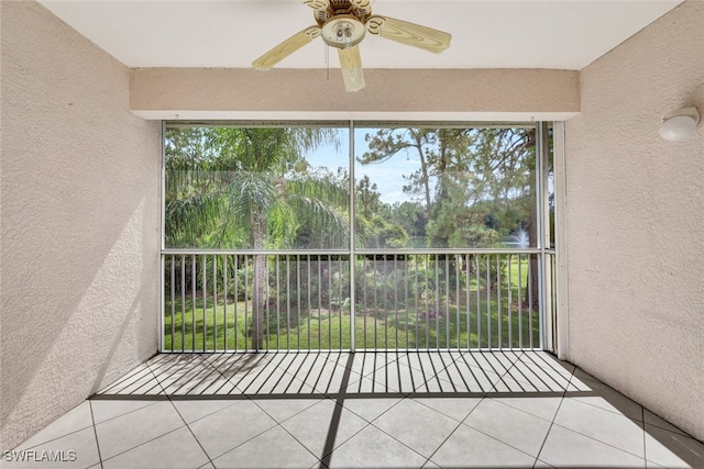 balcony with ceiling fan