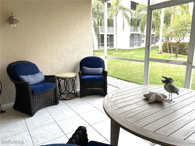 view of sunroom / solarium