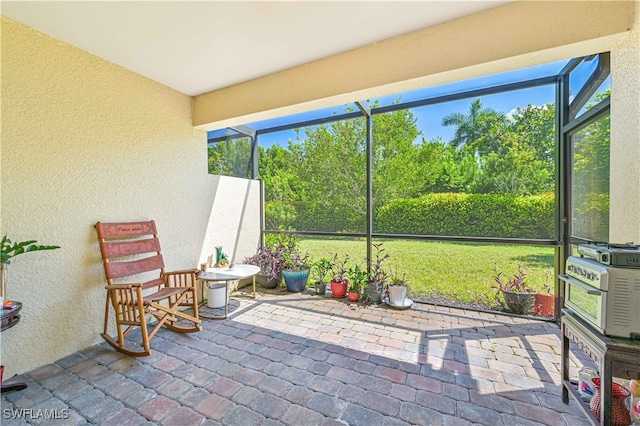 view of sunroom / solarium