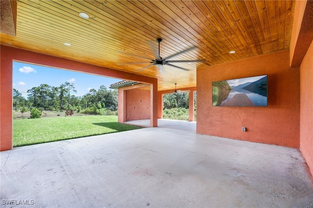 view of patio with ceiling fan