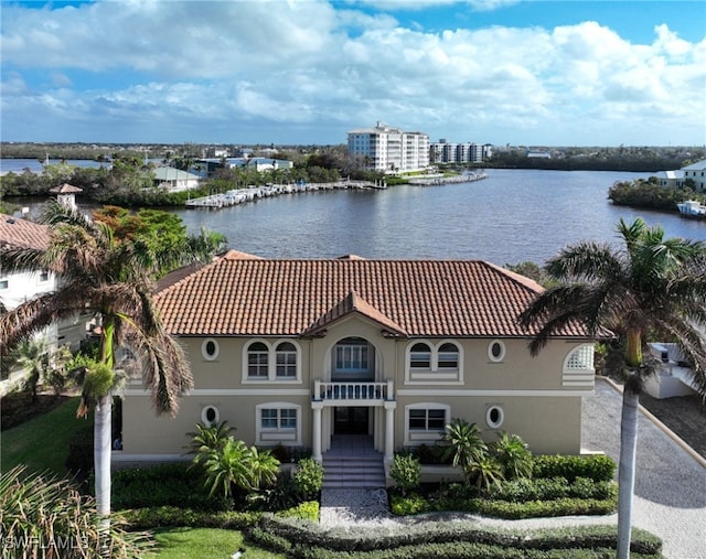 bird's eye view with a water view