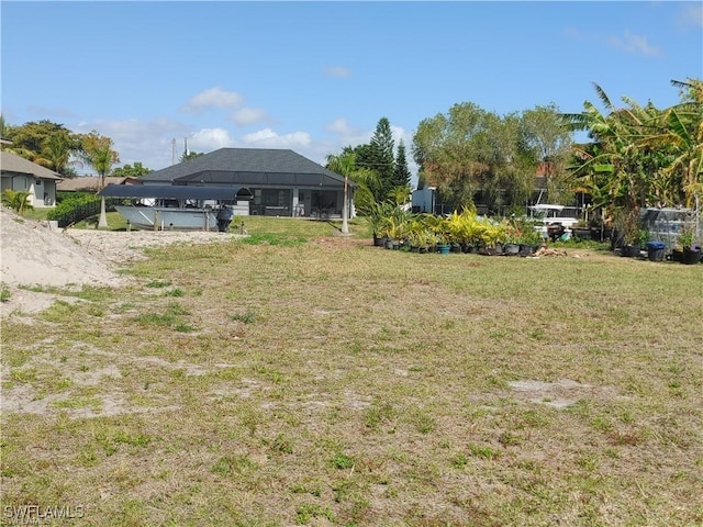 Listing photo 3 for 1913 SE 14th St, Cape Coral FL 33990