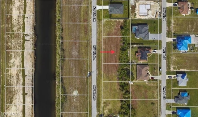 Listing photo 3 for 2519 NW 9th Ave, Cape Coral FL 33993