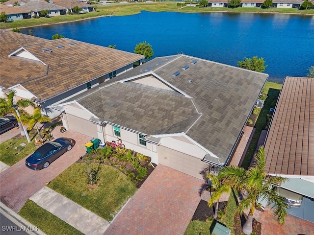 bird's eye view featuring a water view