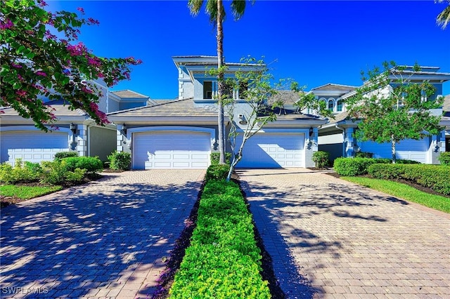 view of front facade with a garage