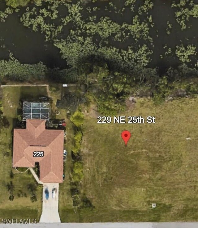 229 NE 25th St, Cape Coral, FL 33909