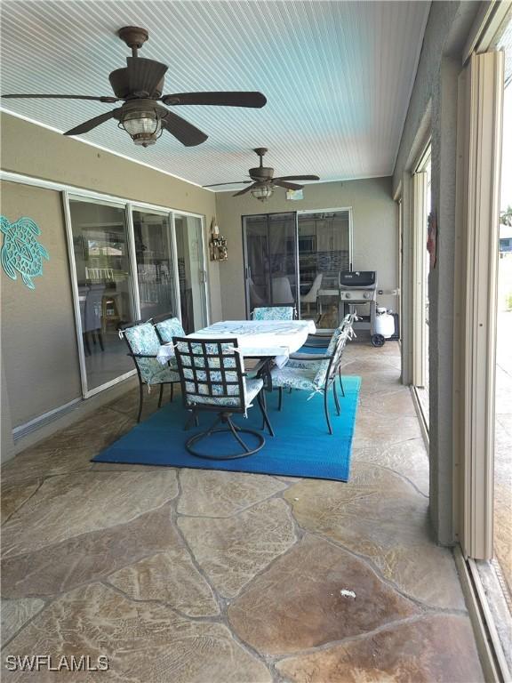 view of sunroom / solarium