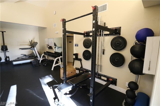 15621 Red Fox Run, Fort Myers, FL 33912 - workout room with baseboards