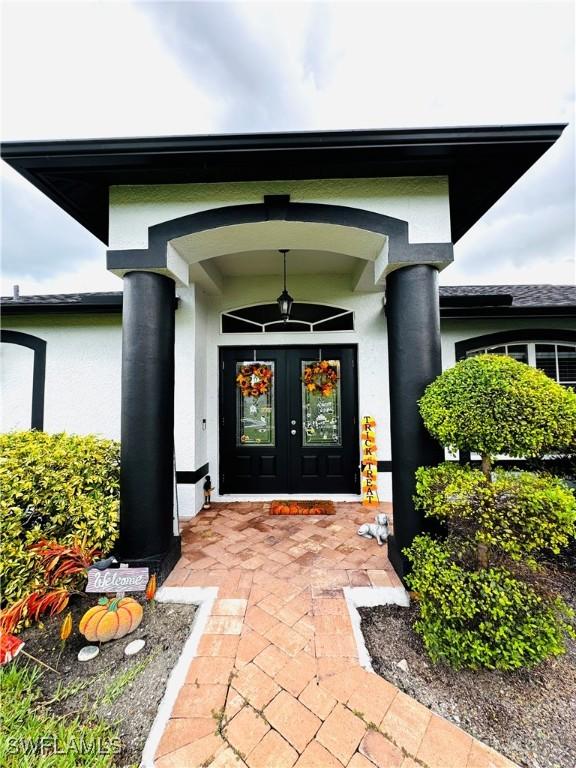 view of doorway to property