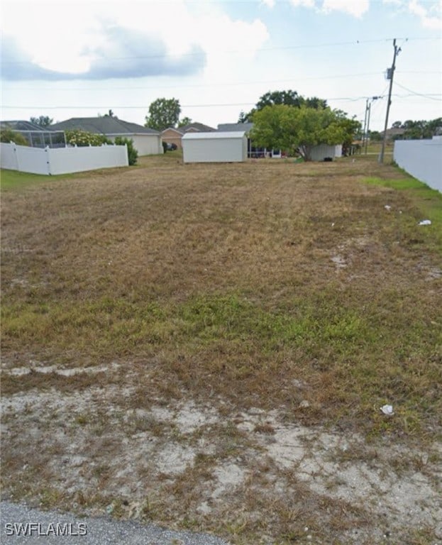 Listing photo 2 for 1116 NW 5th Pl, Cape Coral FL 33993