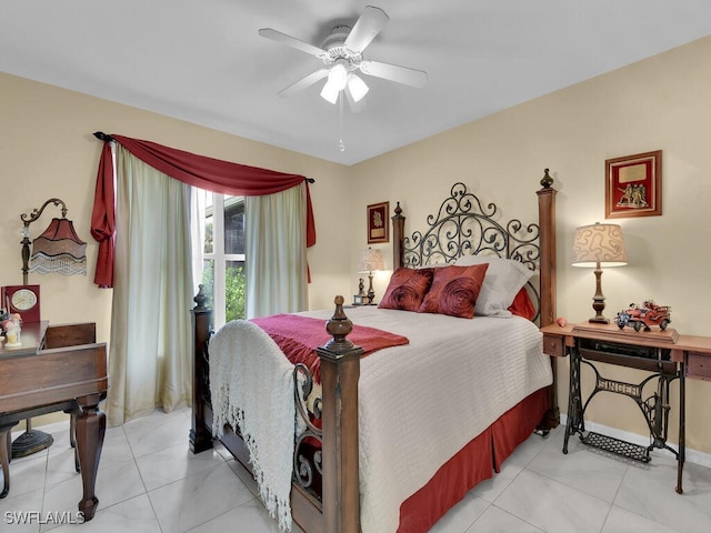 bedroom featuring ceiling fan