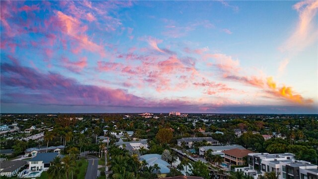 view of aerial view at dusk