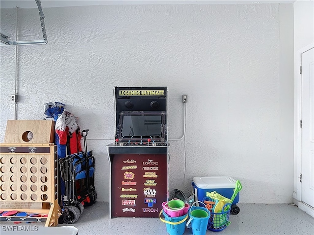 view of recreation room