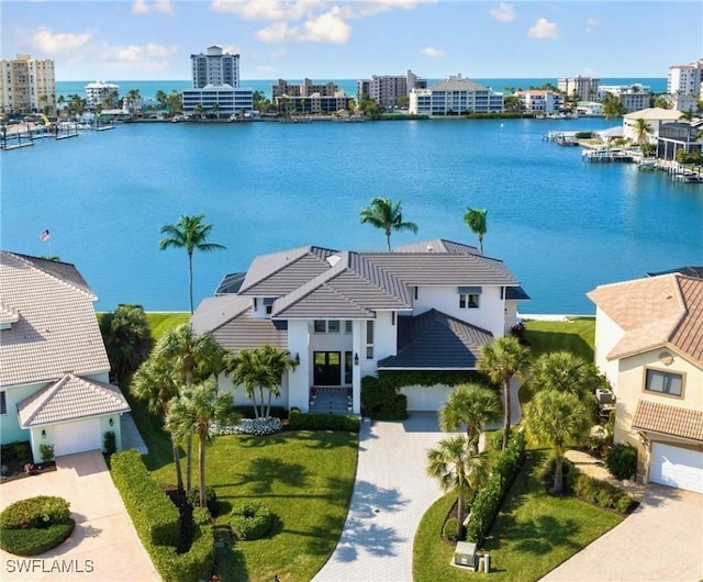 bird's eye view featuring a water view