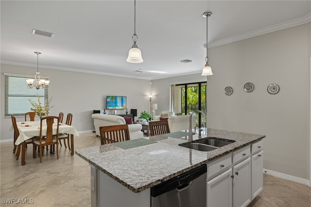 kitchen with white cabinetry, dishwasher, sink, an island with sink, and decorative light fixtures