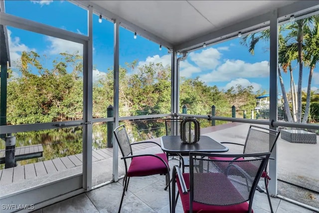 view of sunroom / solarium