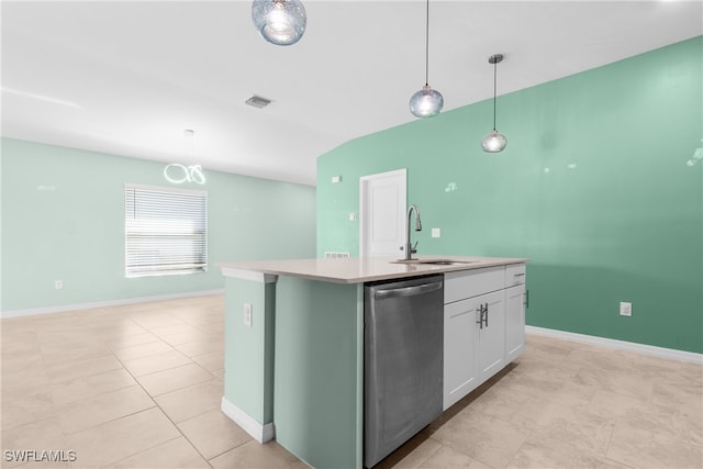 kitchen featuring dishwasher, a center island with sink, decorative light fixtures, and sink