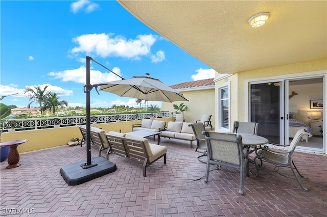 view of patio / terrace featuring an outdoor hangout area