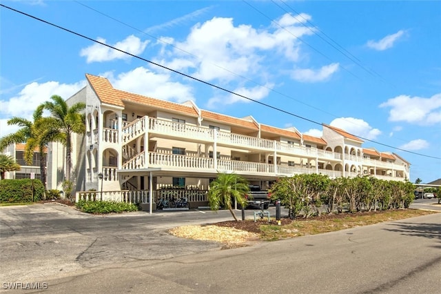 view of building exterior