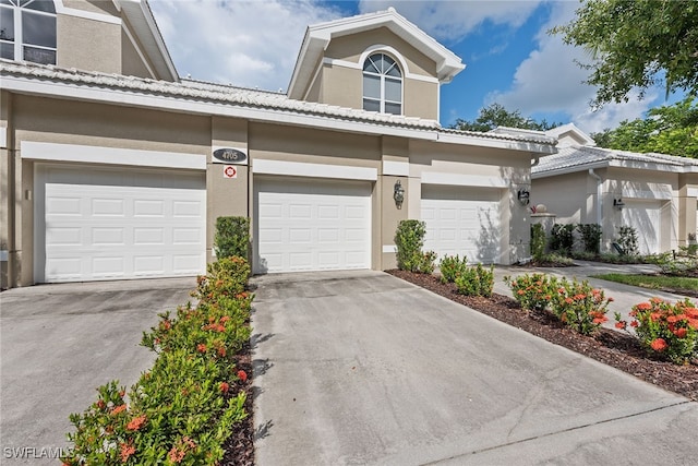 view of front facade with a garage