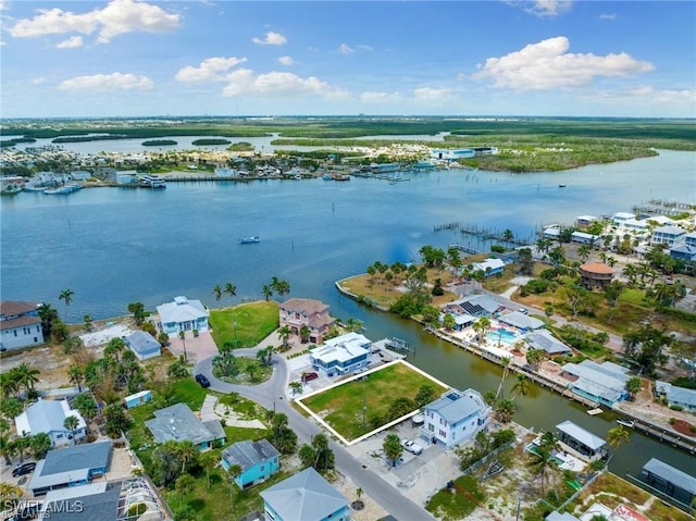 Listing photo 2 for 290 Ohio Ave, Fort Myers Beach FL 33931