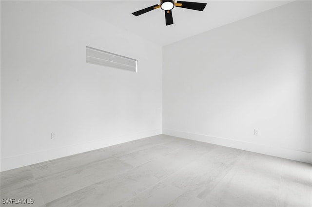 empty room with ceiling fan