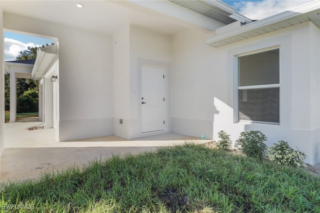 view of property entrance