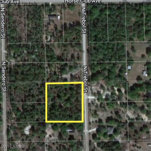 Listing photo 2 for 440 N Trebol St, Clewiston FL 33440