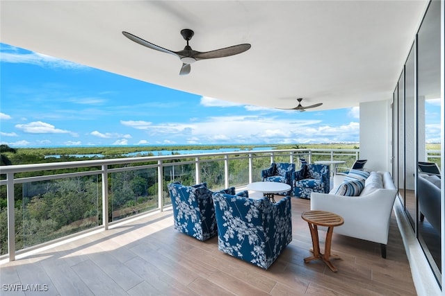 balcony with ceiling fan