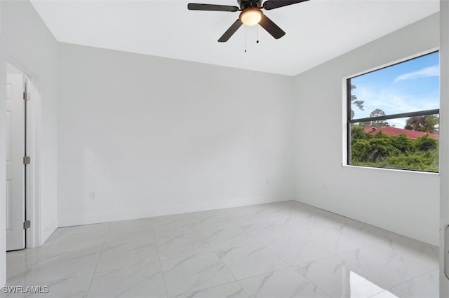 empty room with ceiling fan