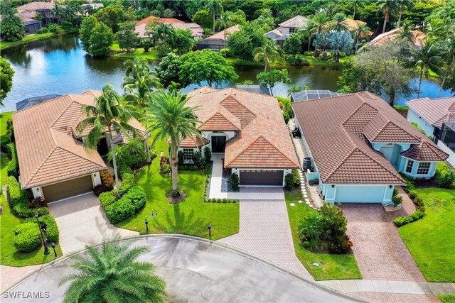 bird's eye view with a water view