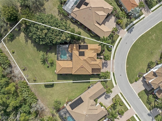 drone / aerial view with a residential view