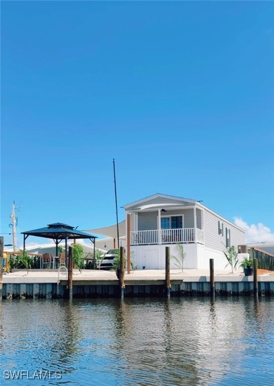 dock area featuring a water view