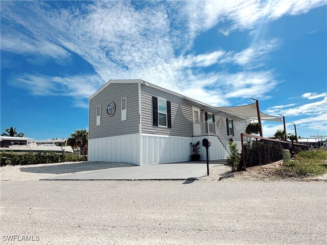 view of property exterior