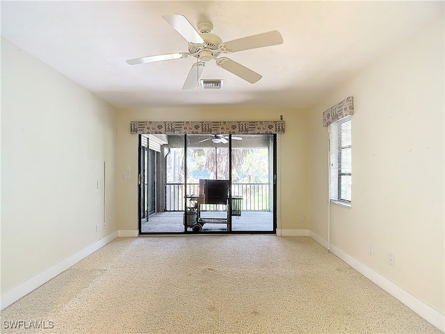 empty room with ceiling fan