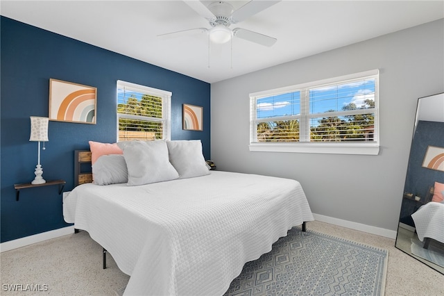 bedroom with ceiling fan