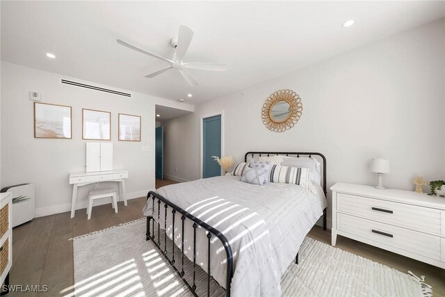 bedroom featuring recessed lighting, a ceiling fan, baseboards, and hardwood / wood-style floors