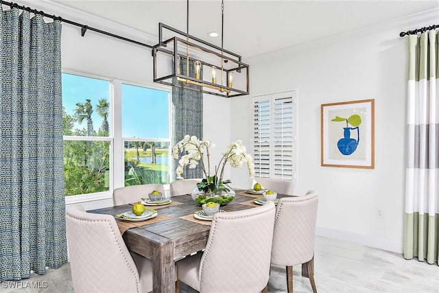 dining room with light hardwood / wood-style floors