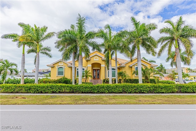 view of mediterranean / spanish-style home