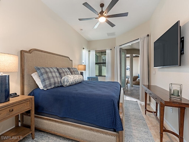 bedroom with ceiling fan