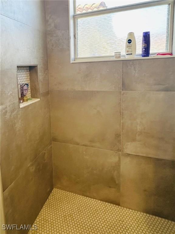 bathroom with a wealth of natural light