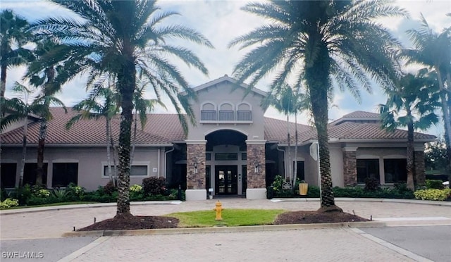 3195 Pacific Dr, Naples, FL 34119 - view of property